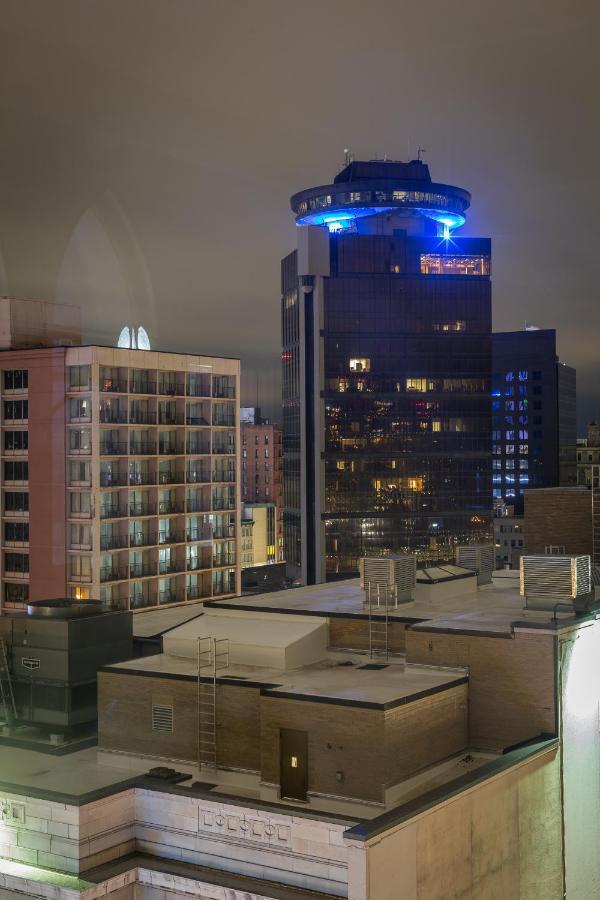 Appartamento King Bed W/ Panoramic Views Of Dt! Rochester Esterno foto
